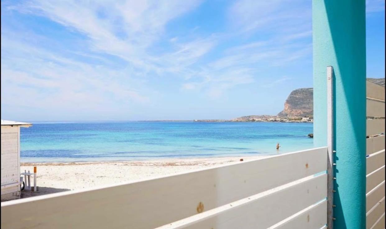 Bed and Breakfast Stabilimento Lido Burrone Favignana Exterior foto