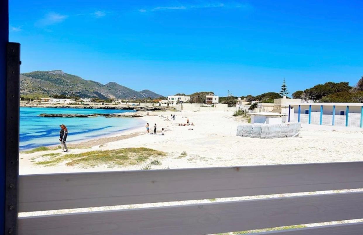 Bed and Breakfast Stabilimento Lido Burrone Favignana Exterior foto