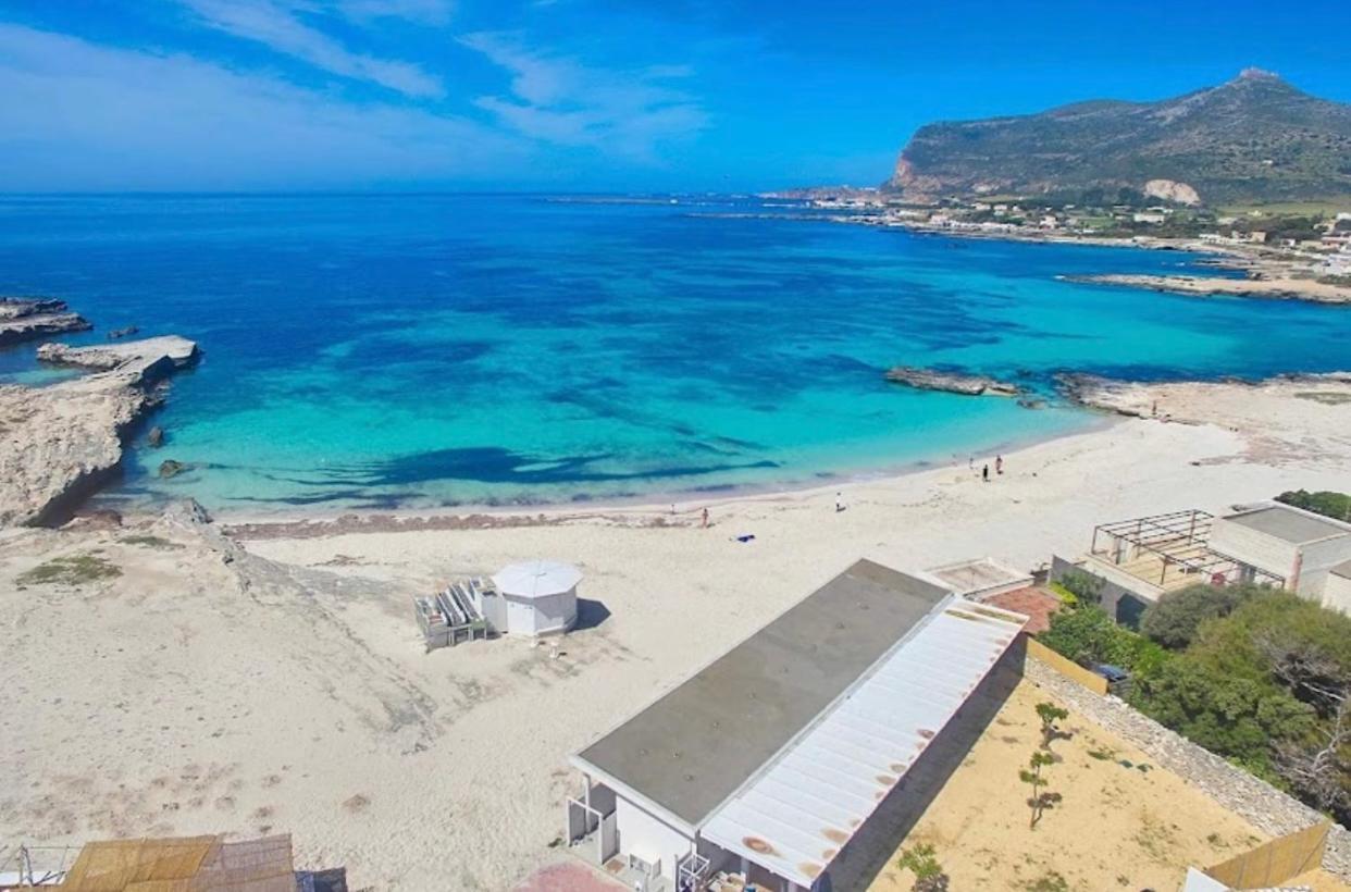 Bed and Breakfast Stabilimento Lido Burrone Favignana Exterior foto
