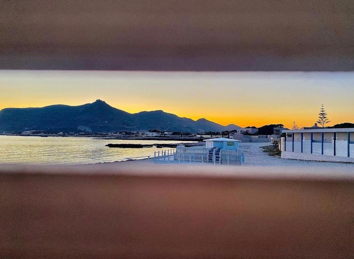 Bed and Breakfast Stabilimento Lido Burrone Favignana Exterior foto