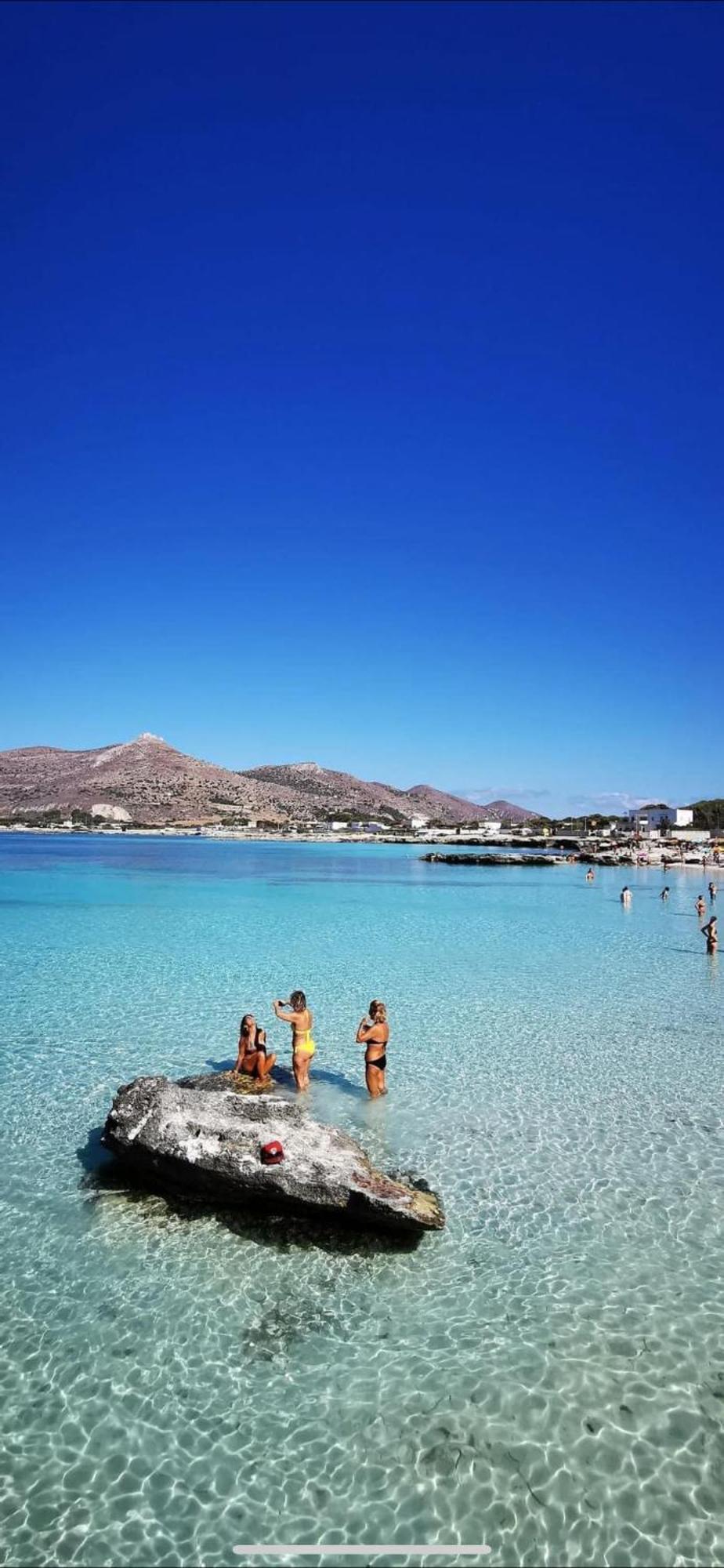 Bed and Breakfast Stabilimento Lido Burrone Favignana Exterior foto